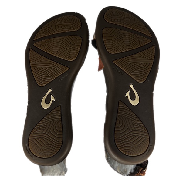 OluKai Brown and Gold Sandals - Picture 4 of 14